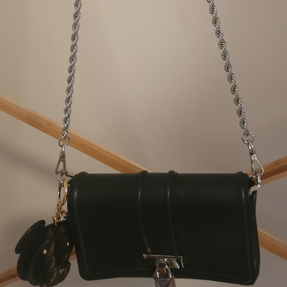 SILVER CHAINS!MICHAEL KORS Handbag w/Silver Lock & Link Chain BLK AUTHENTIC NEW